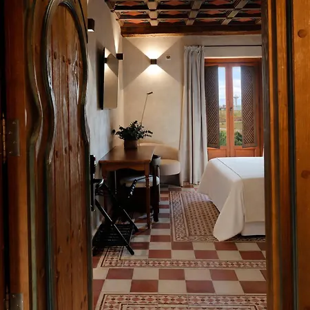 San Miguel Arcangel Experience * Arévalo